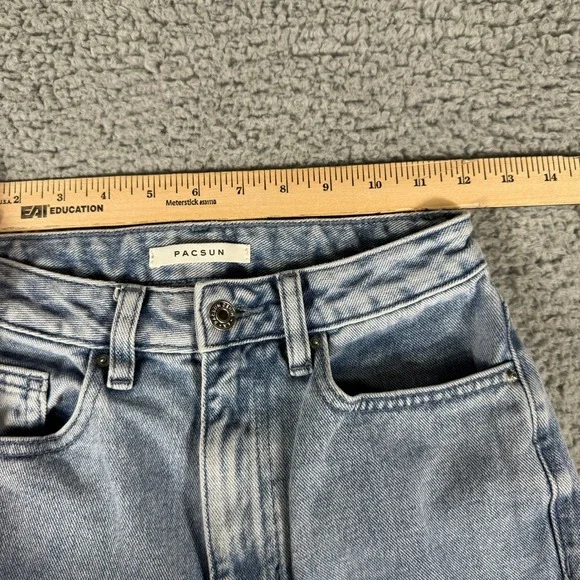 Pacsun 90s Boyfriend Jeans Size 24 Butterfly Light Wash High Rise - Picture 4 of 11